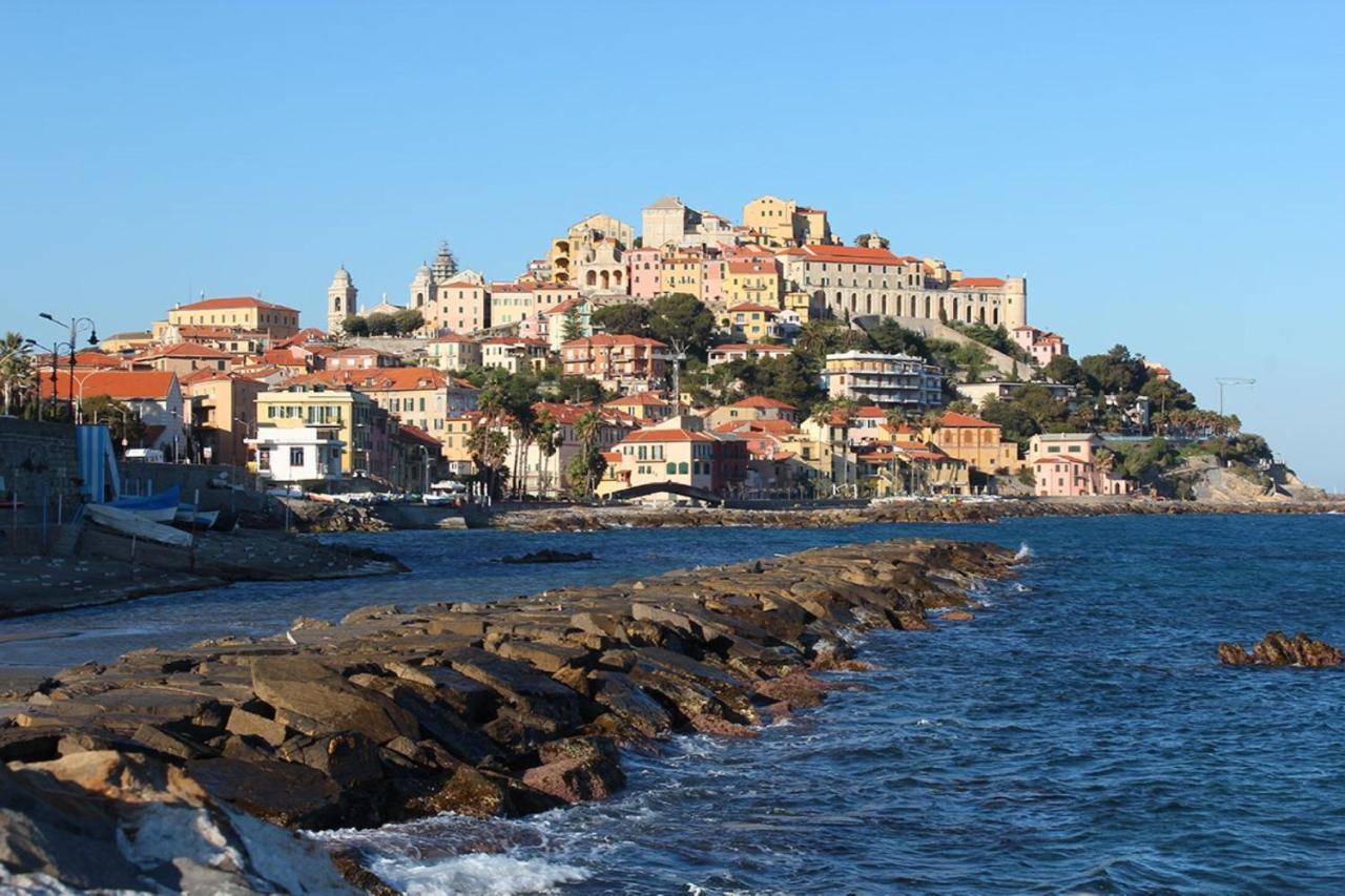 Il Sole Di Poggi Bed and Breakfast Imperia Exteriör bild