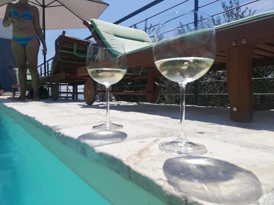 Il Sole Di Poggi Bed and Breakfast Imperia Exteriör bild