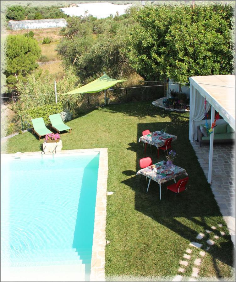 Il Sole Di Poggi Bed and Breakfast Imperia Exteriör bild