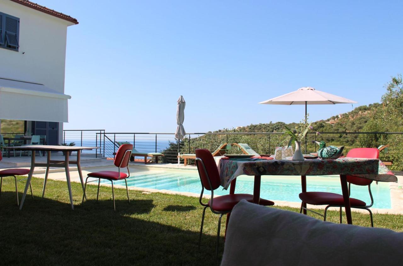 Il Sole Di Poggi Bed and Breakfast Imperia Exteriör bild